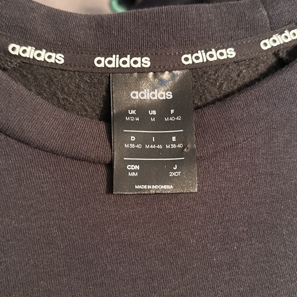 Adidas Crew Neck - Picture 3 of 4